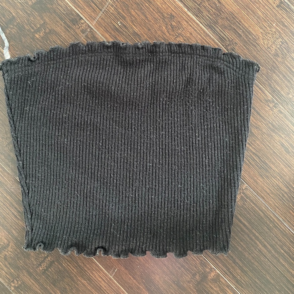 Tilly's cropped tube top, size S, black